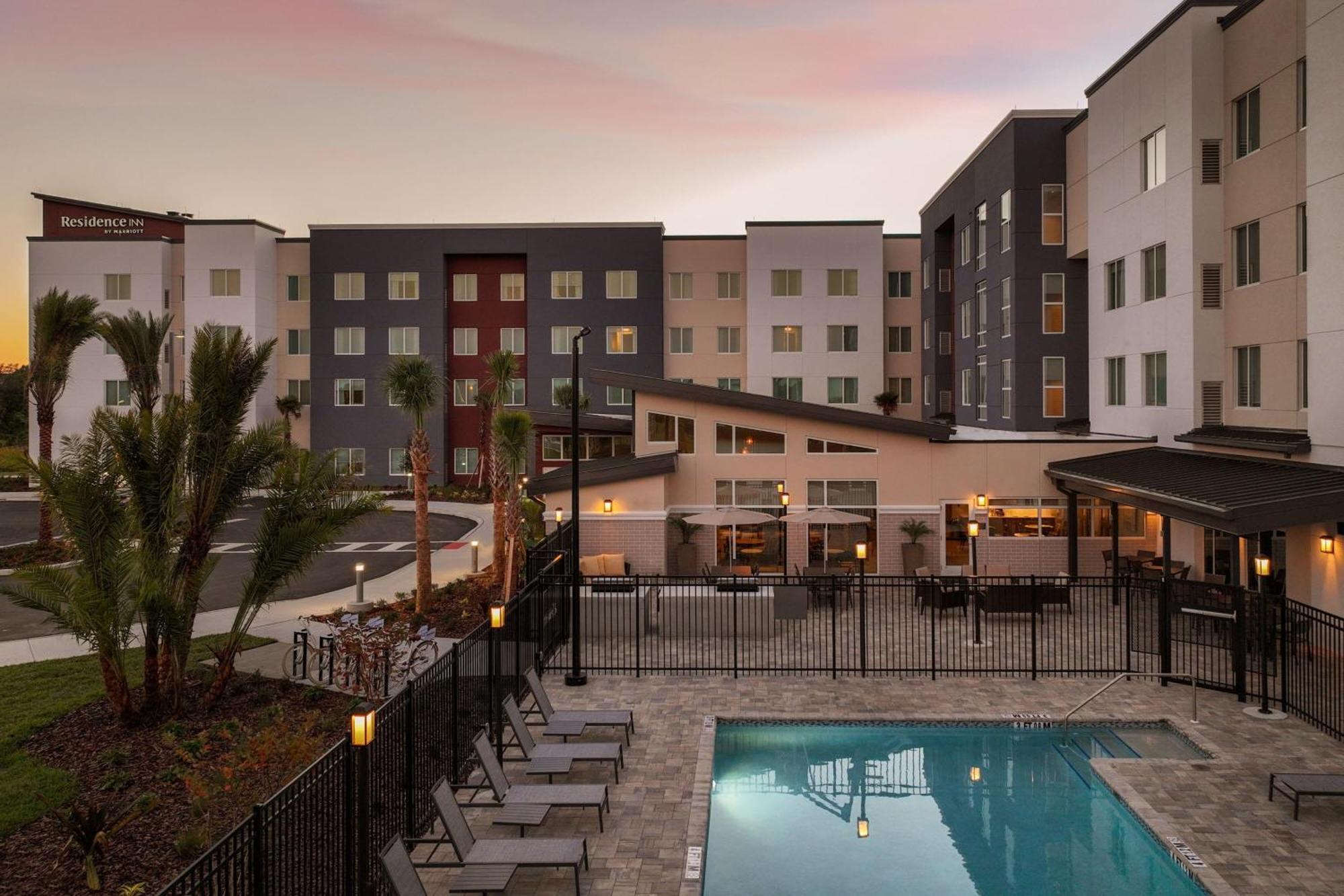 Residence Inn By Marriott Tampa Wesley Chapel Exterior photo