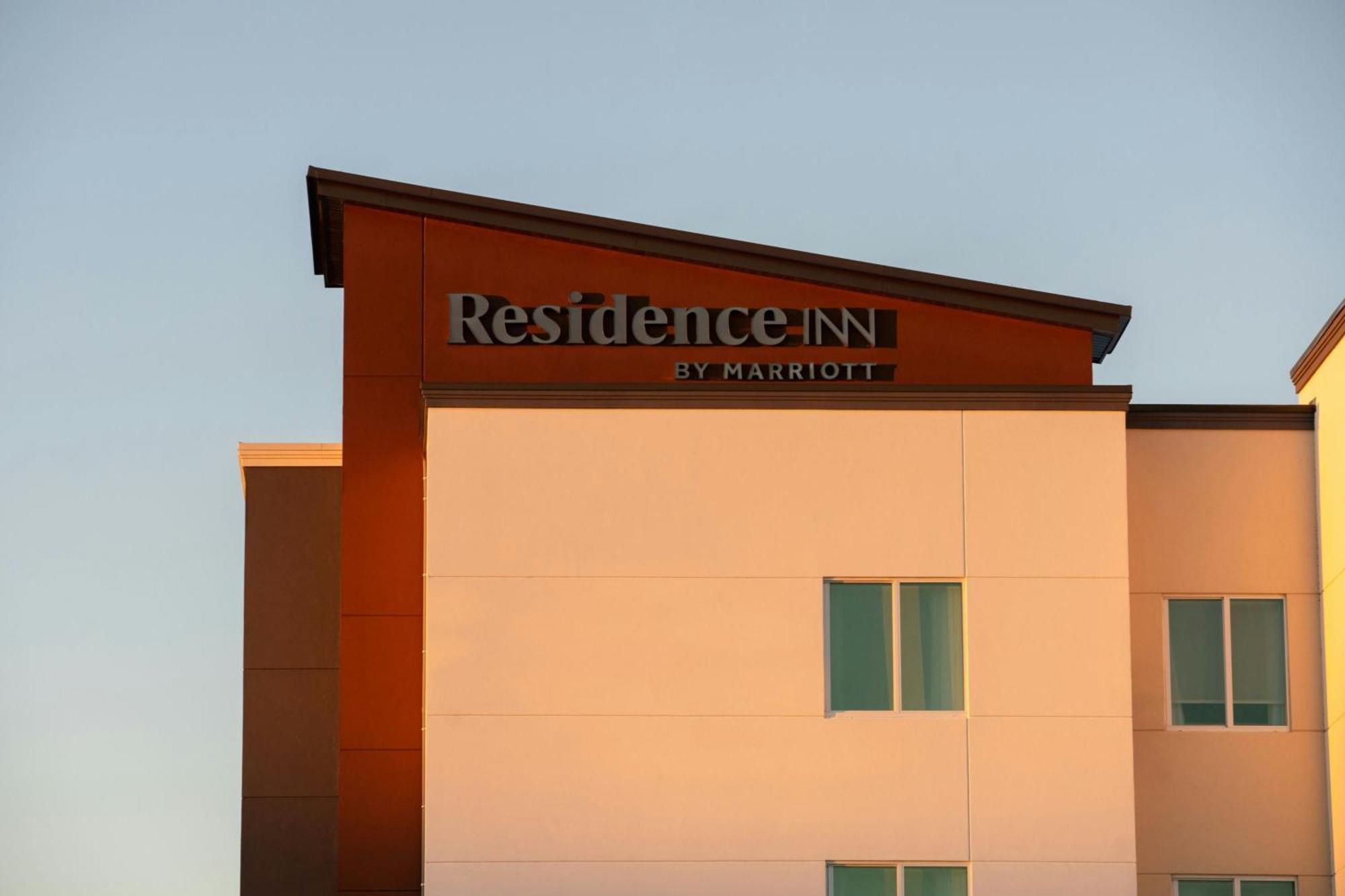 Residence Inn By Marriott Tampa Wesley Chapel Exterior photo